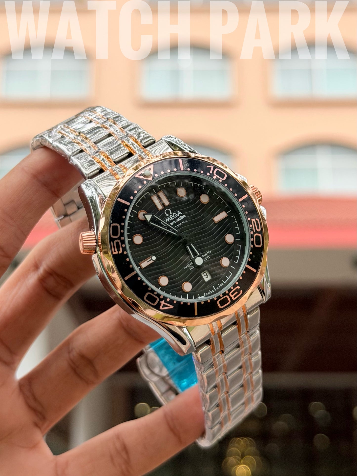 Omega - Seamaster Diver 300M - Black with Rose-Gold dial - Automatic