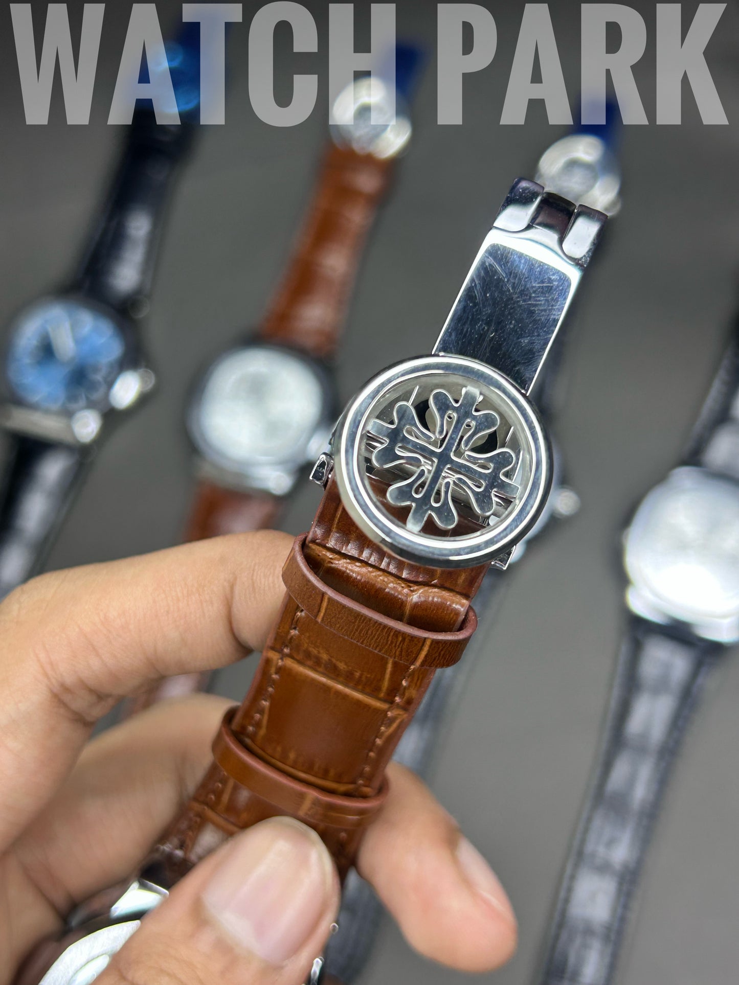 Patek Philippe Aquanaut - Black dial - Brown belt