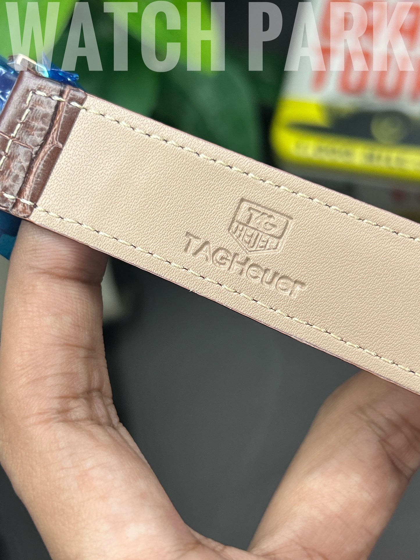 TAG Heuer Carrera Chronograph - White dial - Rose Gold sub dial - Brown belt