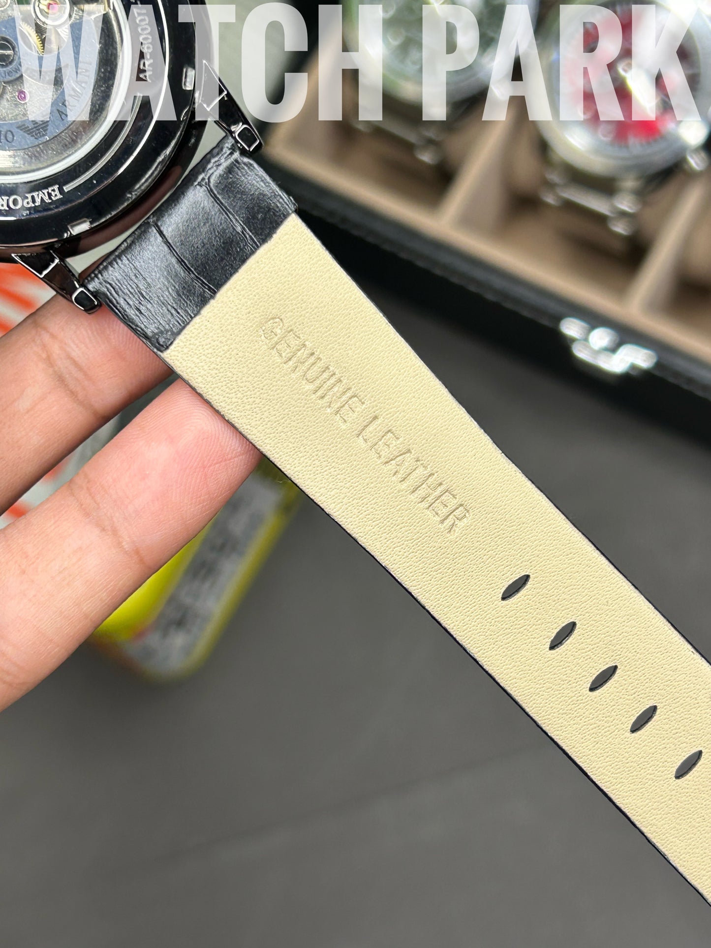 Emporio Armani - Automatic - Black dial - Black strap