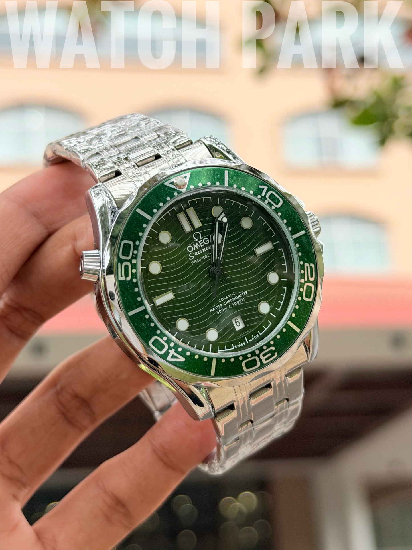 Omega - Seamaster Diver 300M - Green dial - Automatic