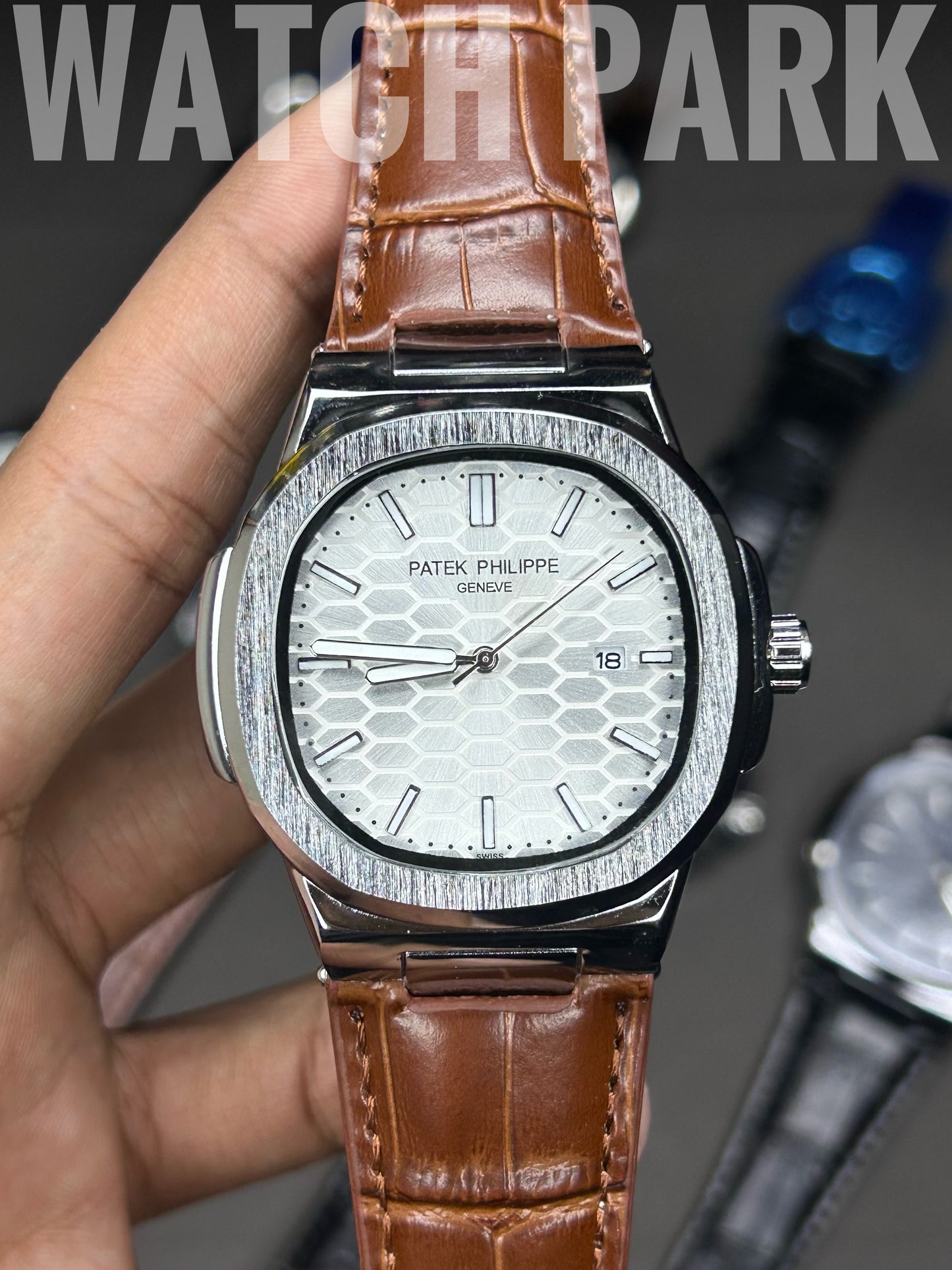 Patek Philippe Aquanaut - White dial - Brown belt