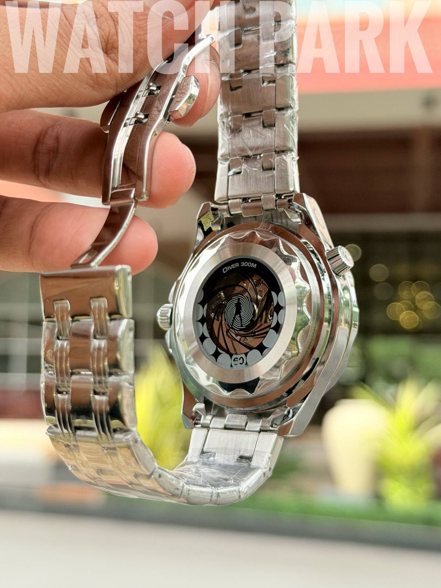 Omega - Seamaster Diver 300M - Green dial - Automatic