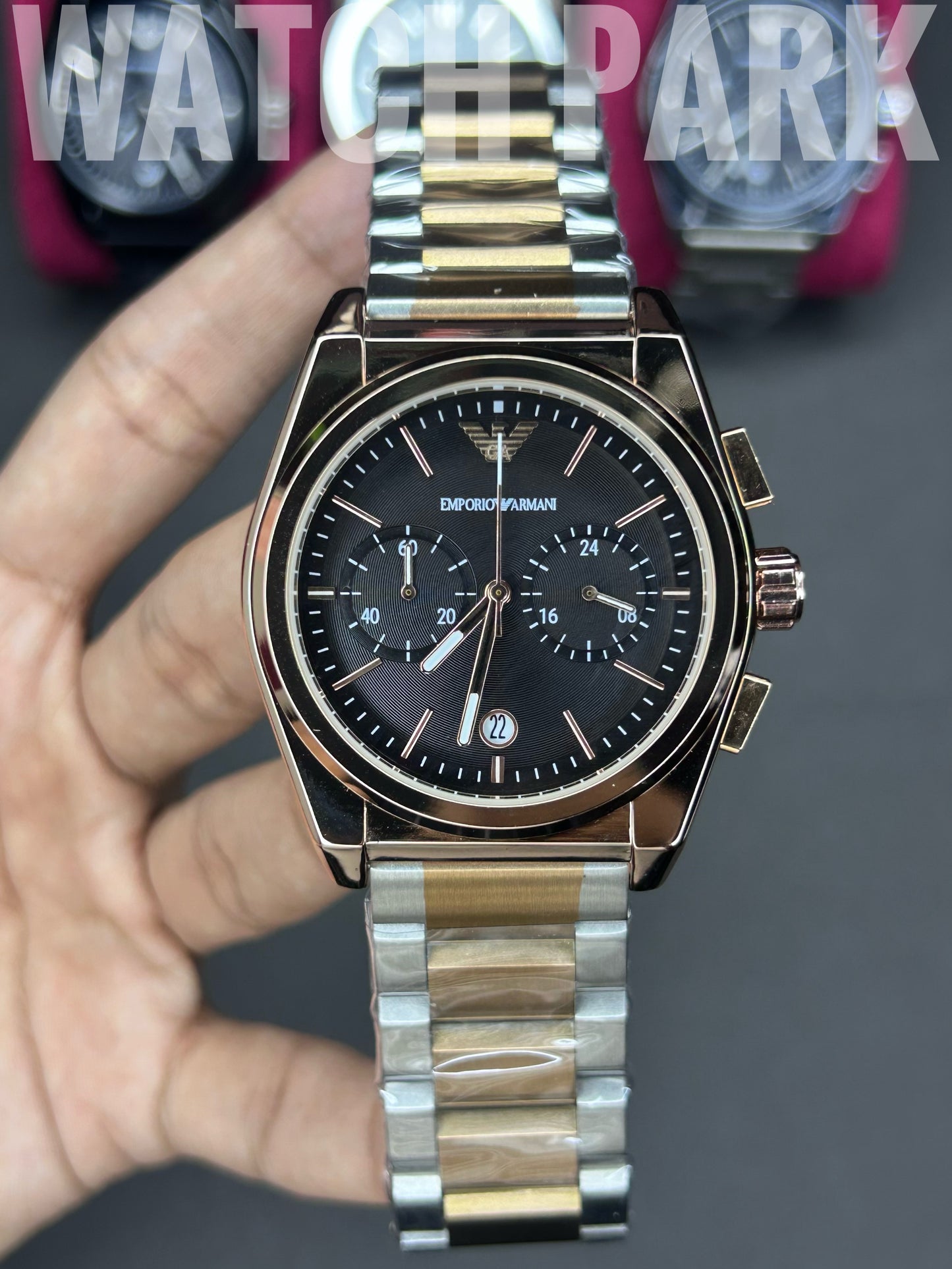 Emporio Armani - Chronograph - Black dial Edition - Rose Gold chain