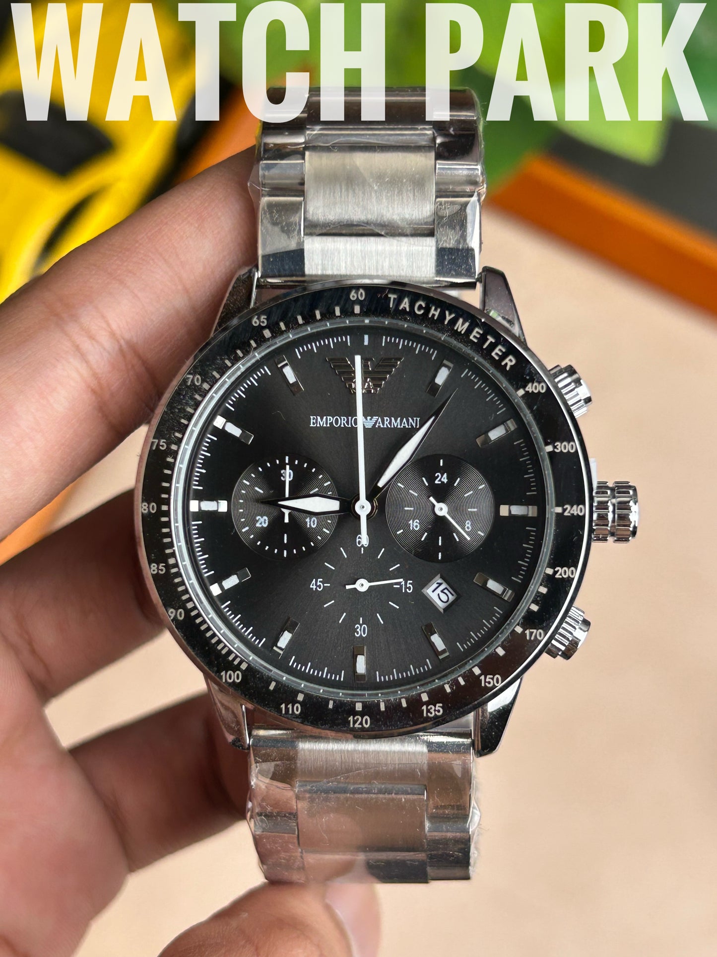 Emporio Armani - Black dial - Silver chain - Chronograph