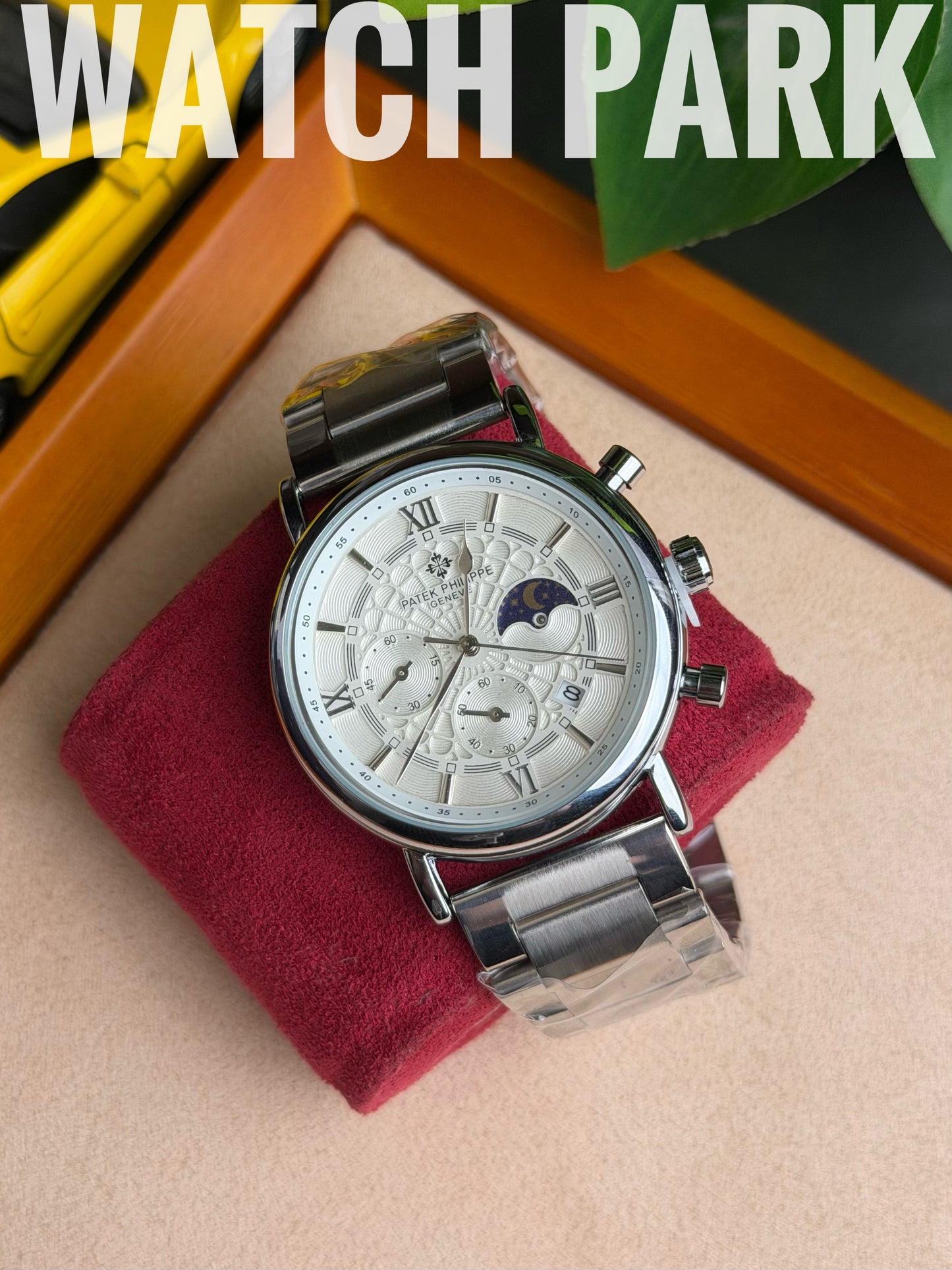 Patek Philippe - Moon phase - White edition - Silver chain