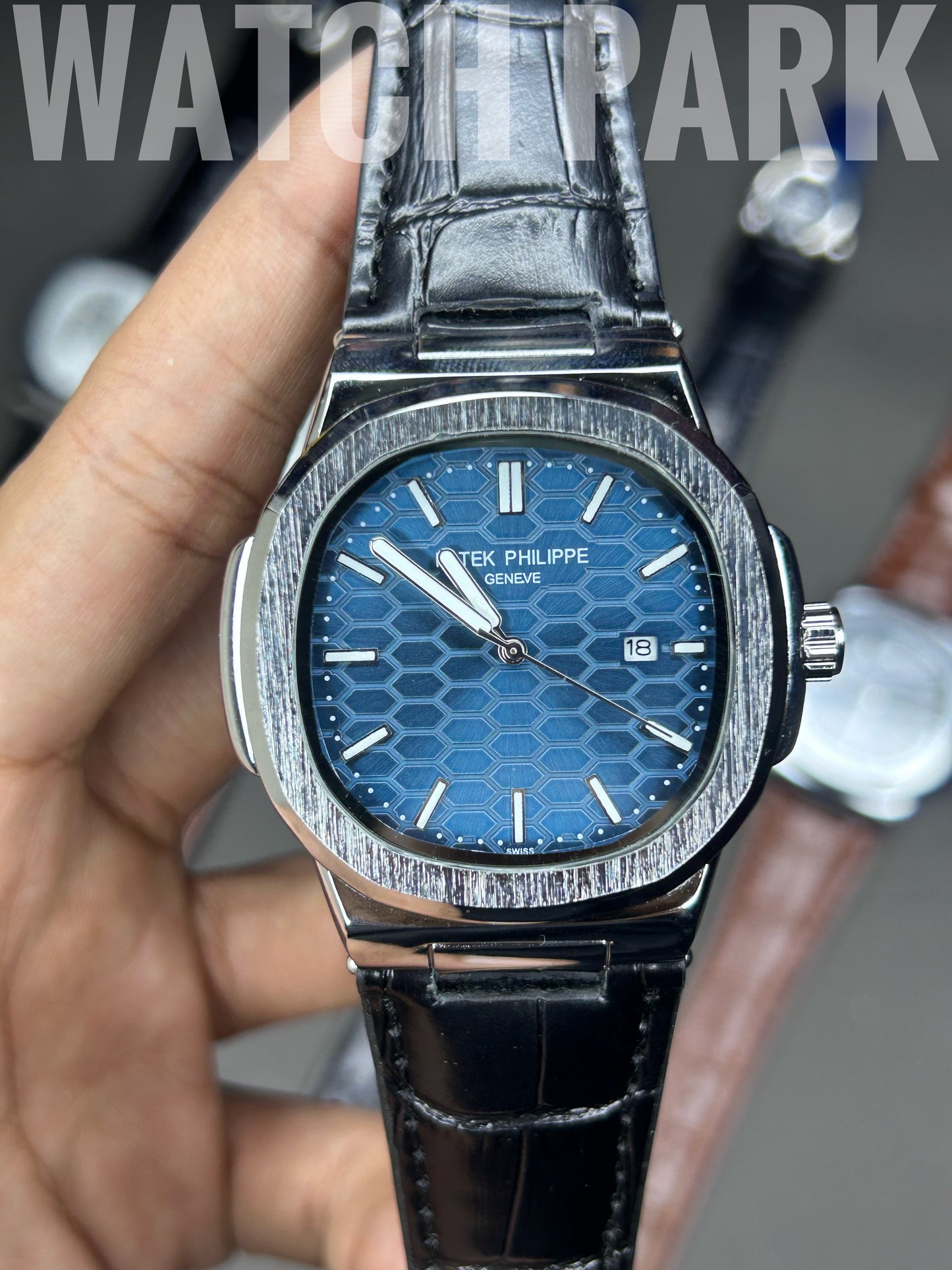 Patek Philippe Aquanaut - Blue Honeycomb dial - Black belt