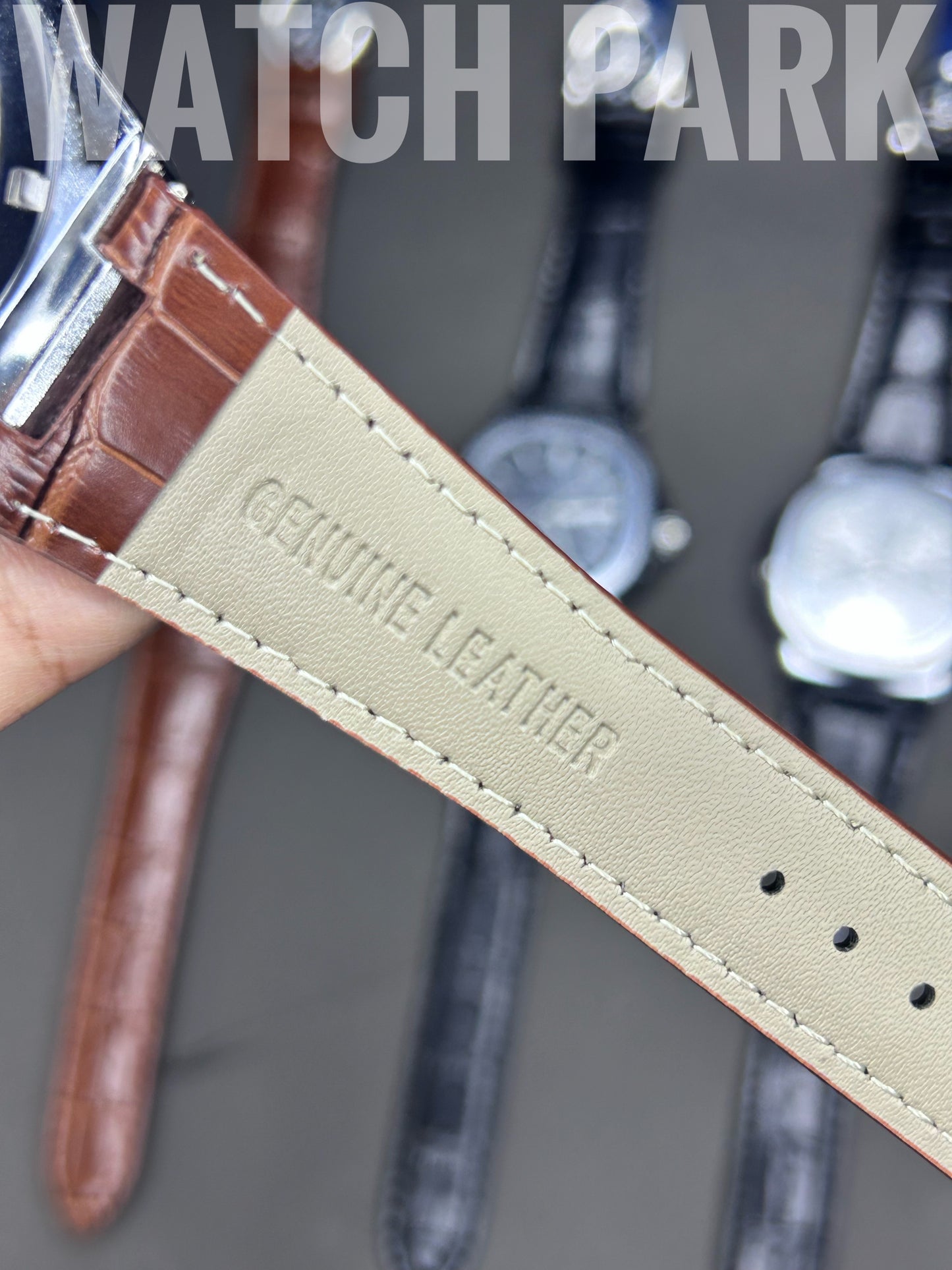 Patek Philippe Aquanaut - White dial - Brown belt