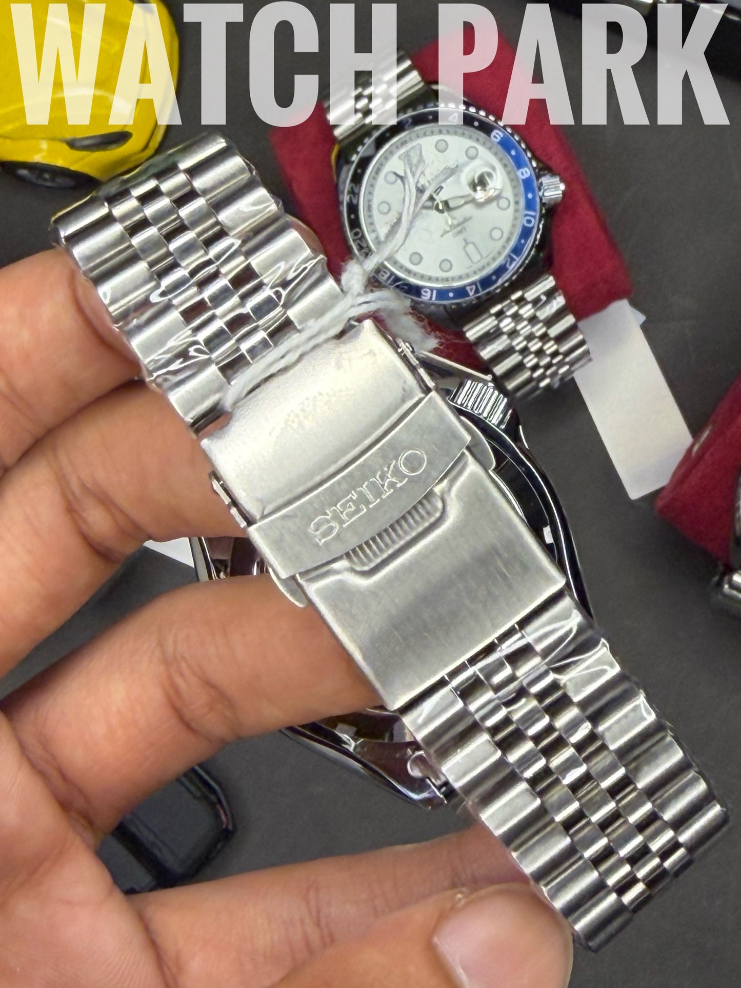Rich Watch - Seiko - Cherry Red