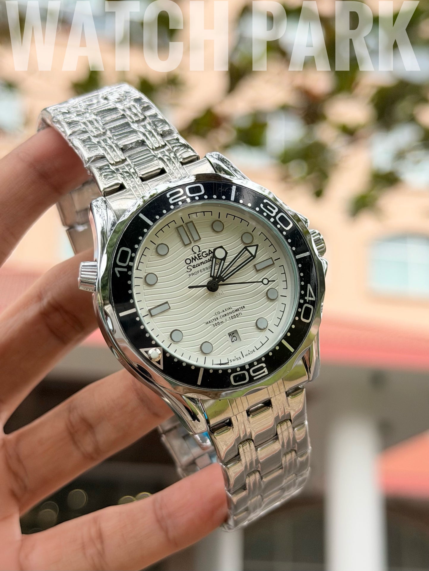 Omega - Seamaster Diver 300M - White dial - Automatic