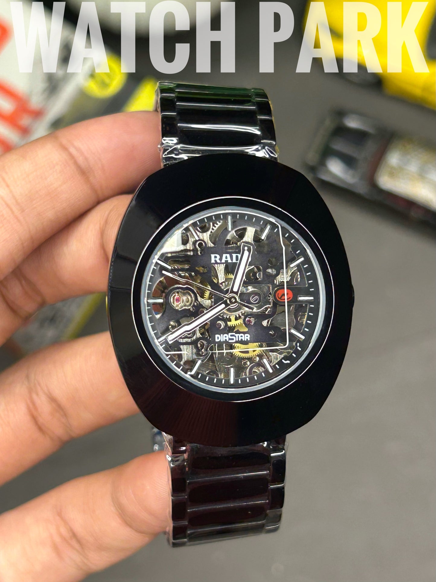 Executive watch - Rado - DiaStar Original Skeleton - Black dial - Black chain