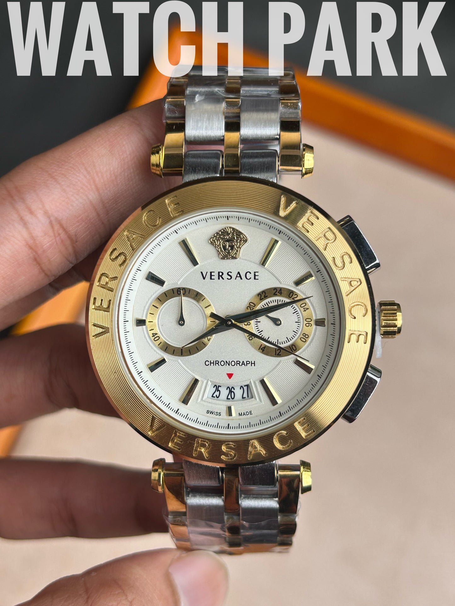 Versace V-Race - White with Gold edition - Two tone chain - Chronograph