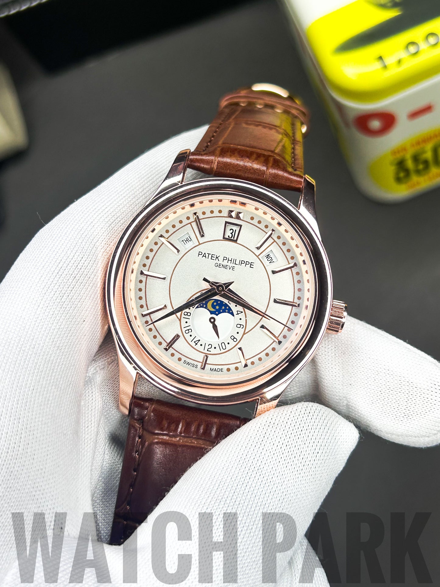 Executive watch - Patek Phillipe - Perpetual Calendar - Brown belt