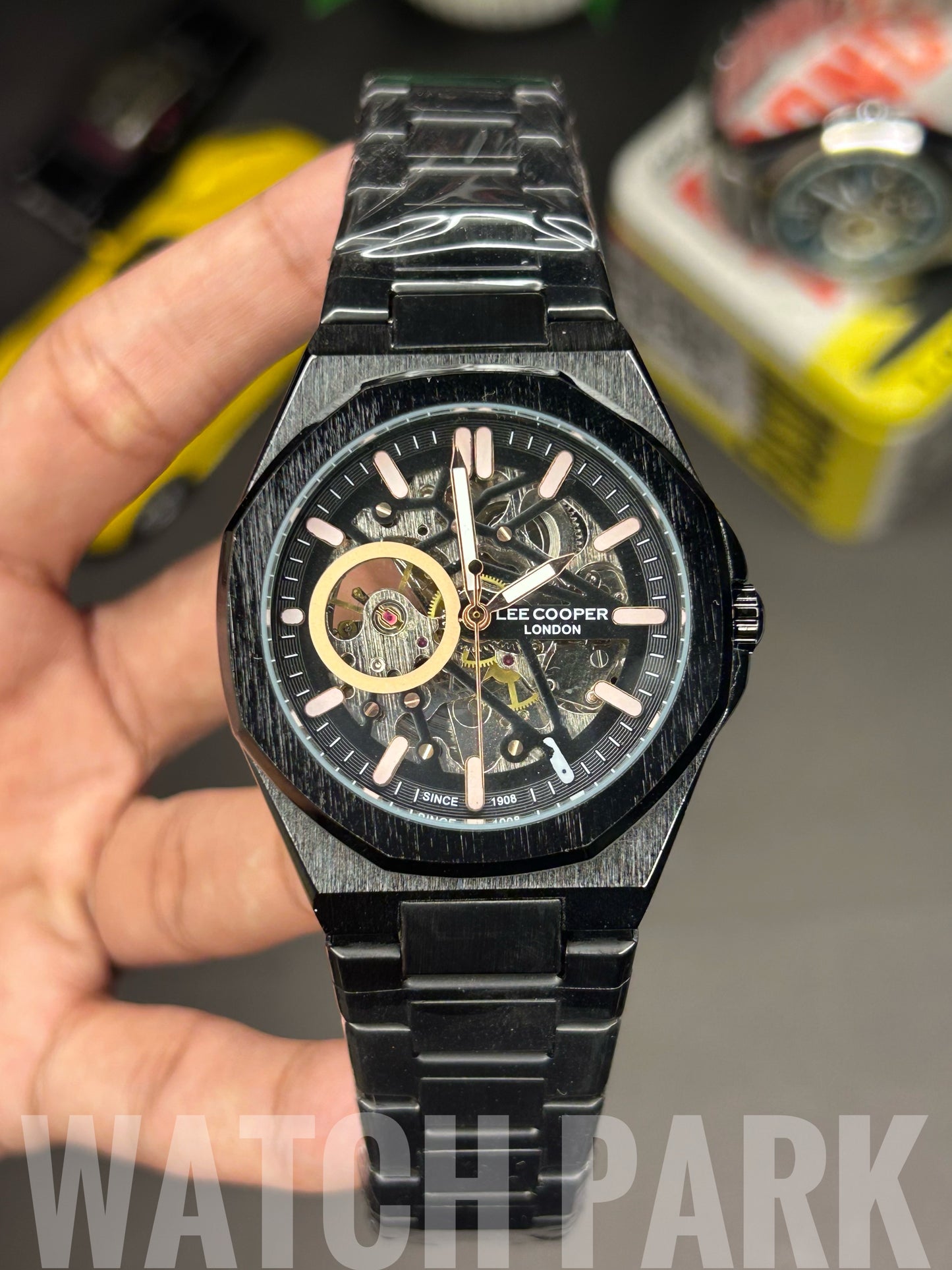 Lee Cooper Skeleton - Automatic - Black dial
