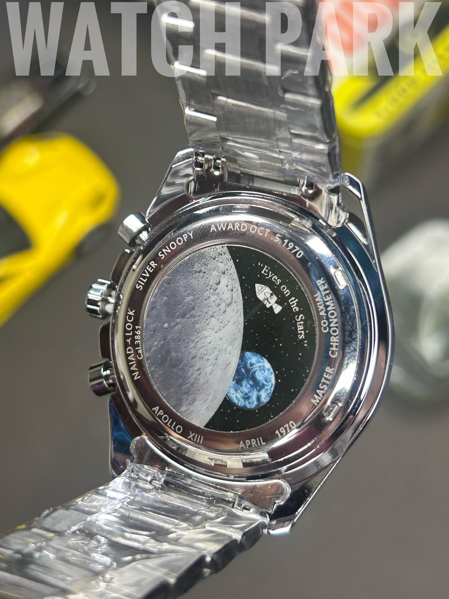 Omega - Snoopy - White edition - Silver chain