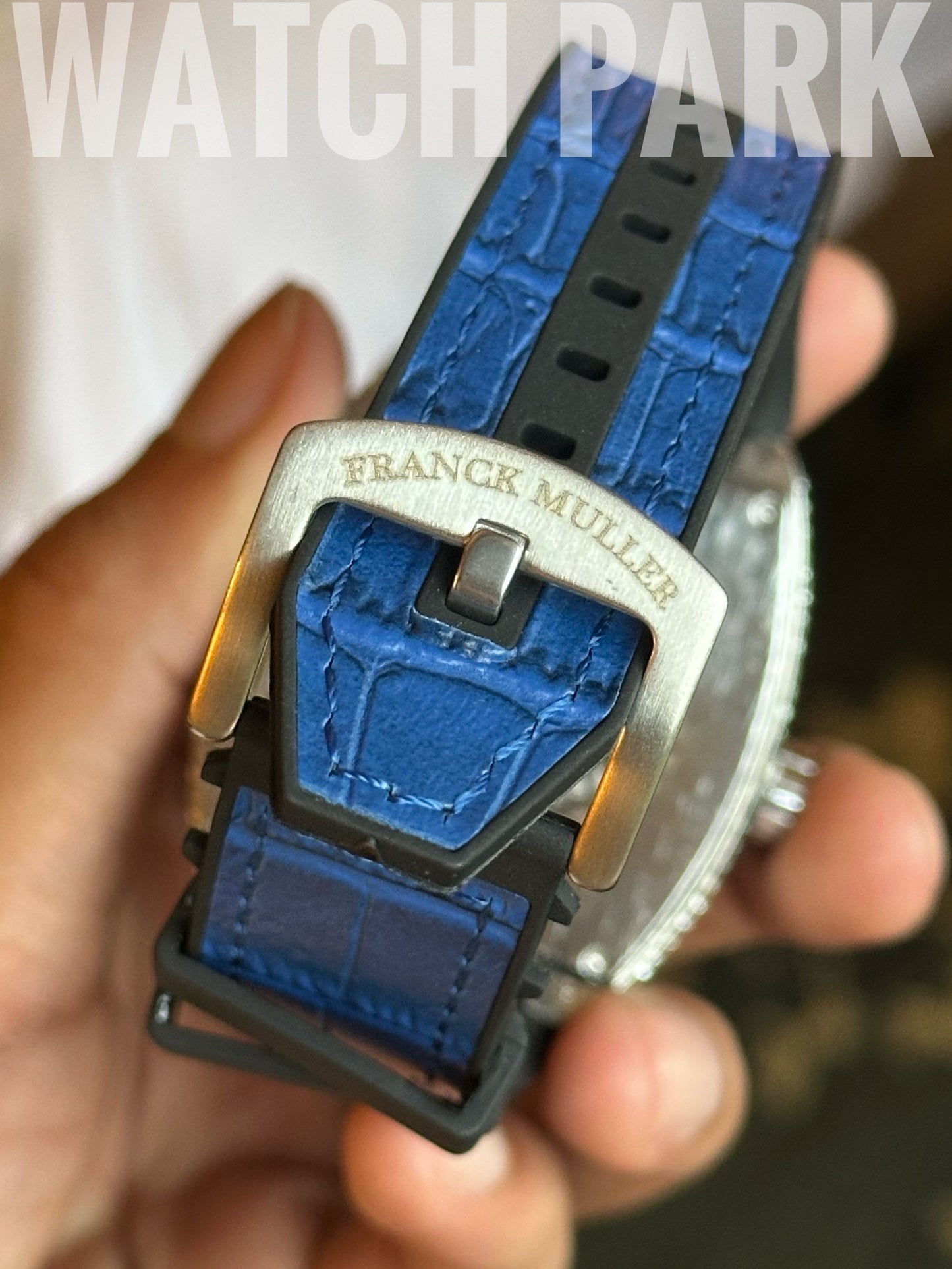 Franck Muller Vanguard Yachting - Diamond Encrusted - Blue strap - Silver stone