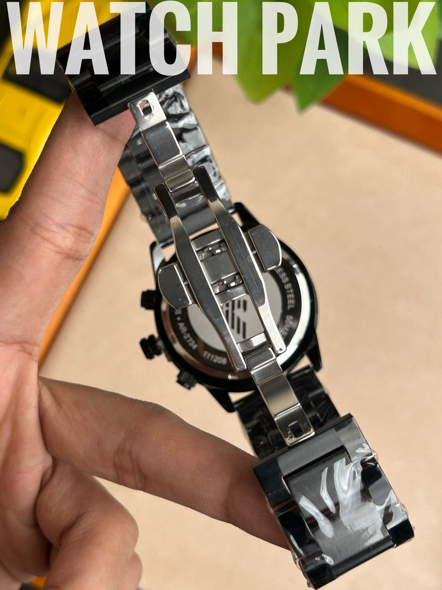 Emporio Armani - Silver dial - Black chain - Chronograph