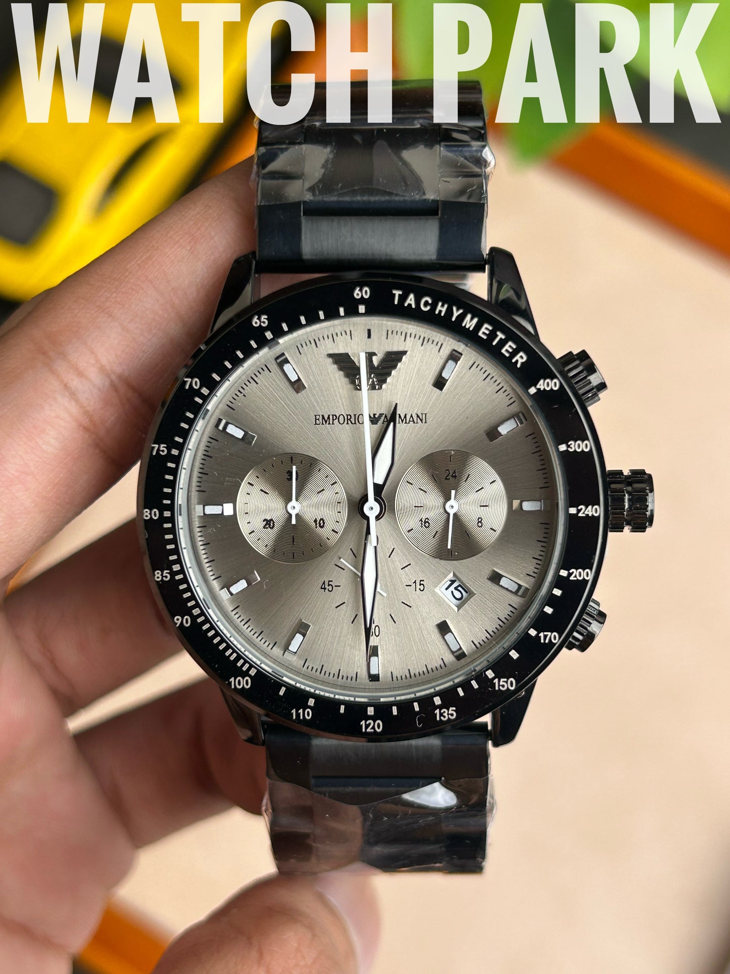 Emporio Armani - Champagne Sunray dial - Black chain - Chronograph
